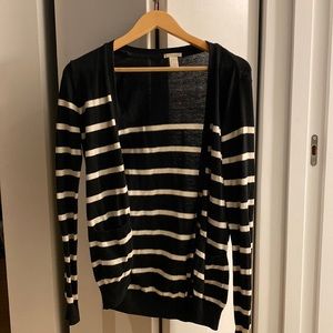 Striped cardigan with pockets